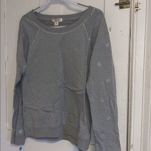 Sweatshirt with gems